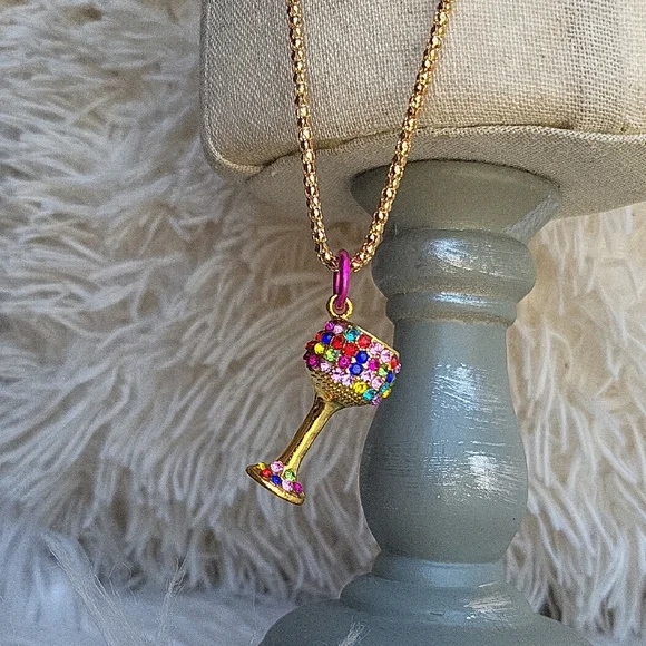 Rhinestone Wine Necklace NWOT - Picture 6 of 9